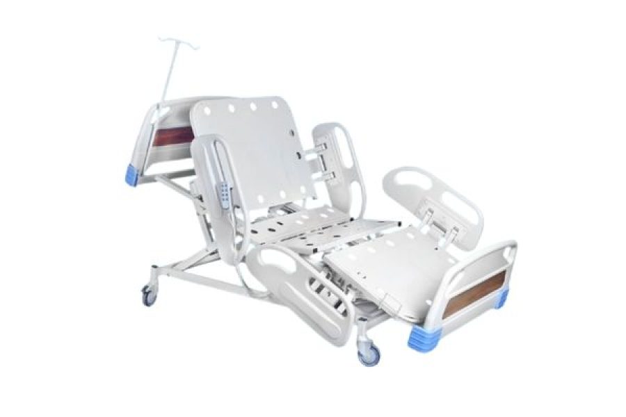 4 camas motorizadas para pacientes