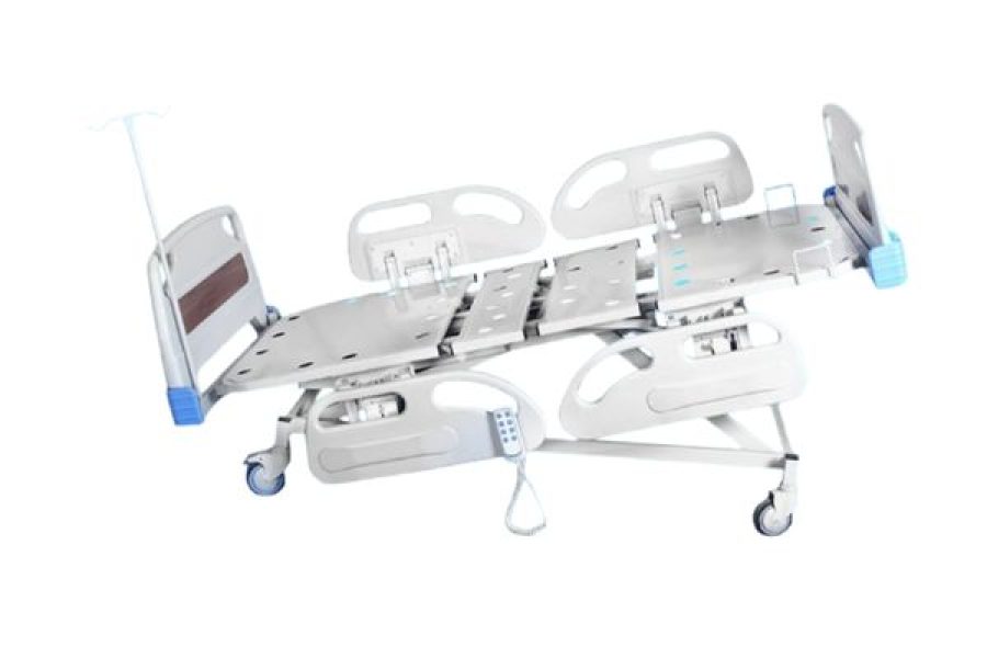 4 camas motorizadas para pacientes